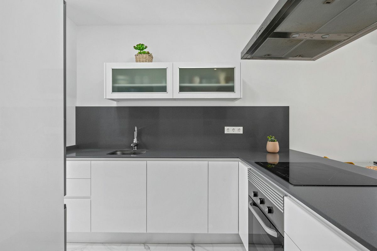 3-bedroom Villa In Torrevieja, Spain (105 M²)