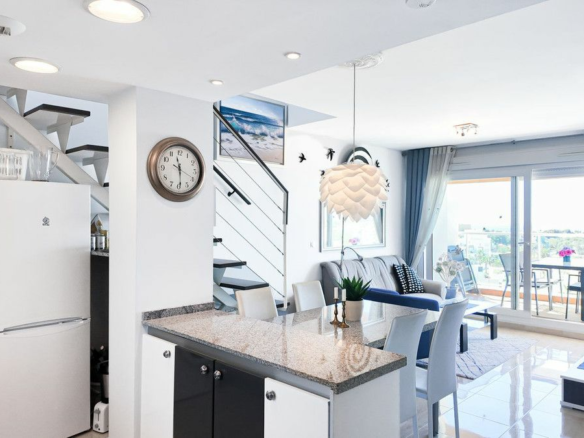 2-bedroom Apartment In Orihuela Costa, Spain (131 M²)