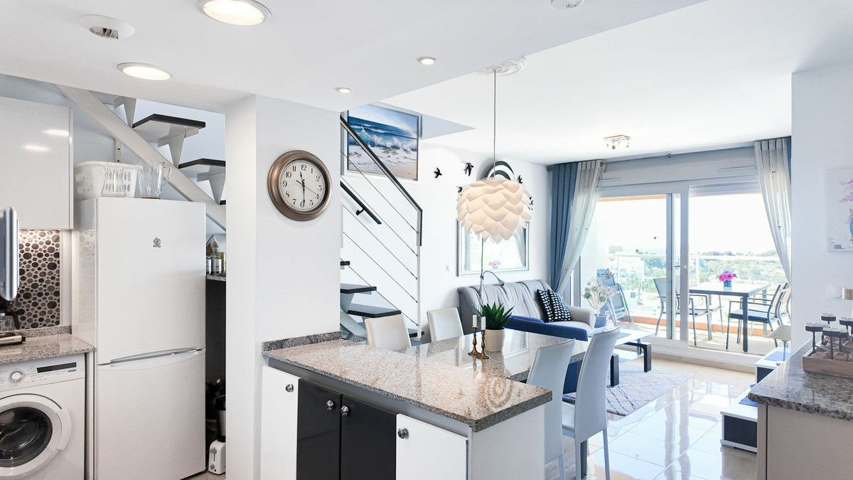 2-bedroom Apartment In Orihuela Costa, Spain (131 M²)