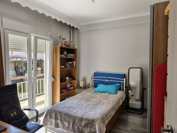 Flat 96 M2 In Sikies, Greece