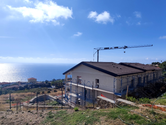 App 4 Grande Bilocale Con Taverna Giardino E Terrazzo Vista Mare