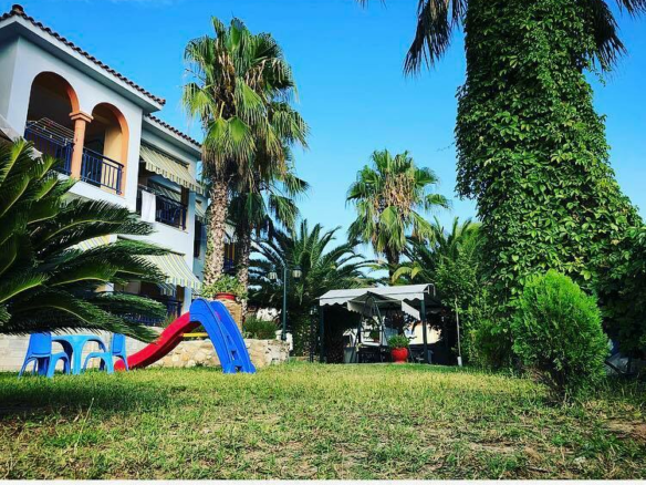 Hotel In Sithonia, Greece (500 M²)