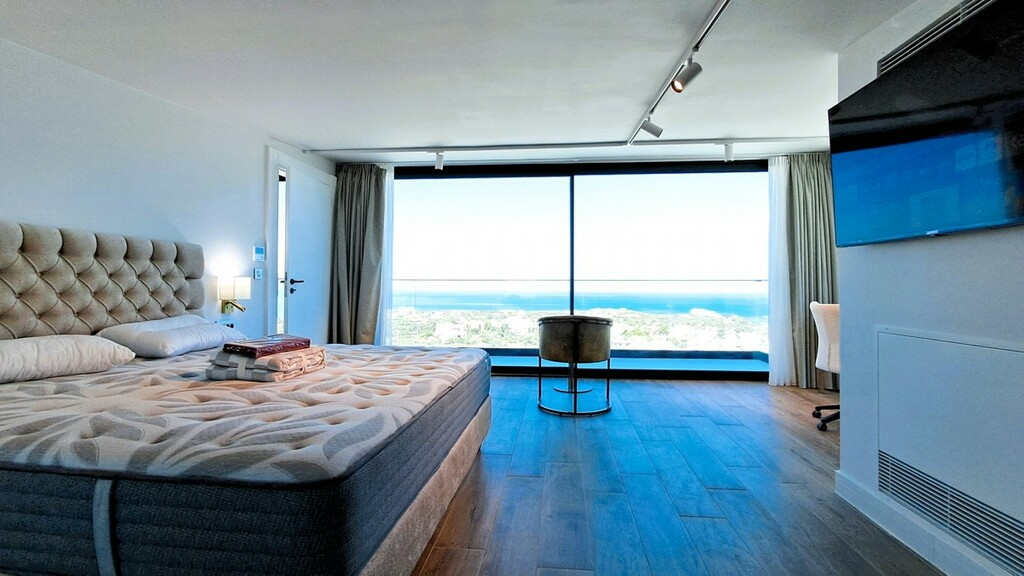 Villa 420 M2 In Akrotiri, Greece