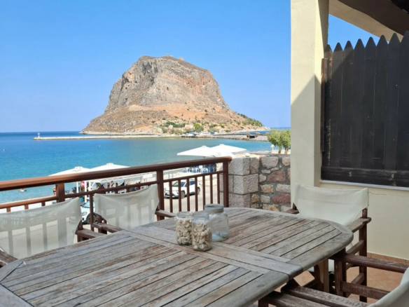 Maisonette 100 M2 In Monemvasia, Greece