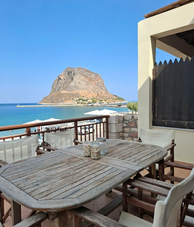 Maisonette 100 M2 In Monemvasia, Greece