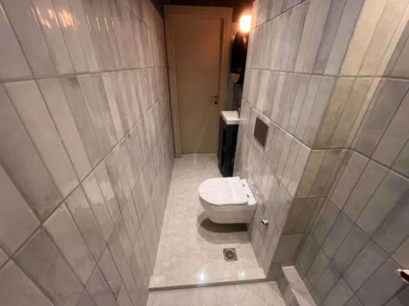 Flat 33 M2 In Ano Poli, Greece