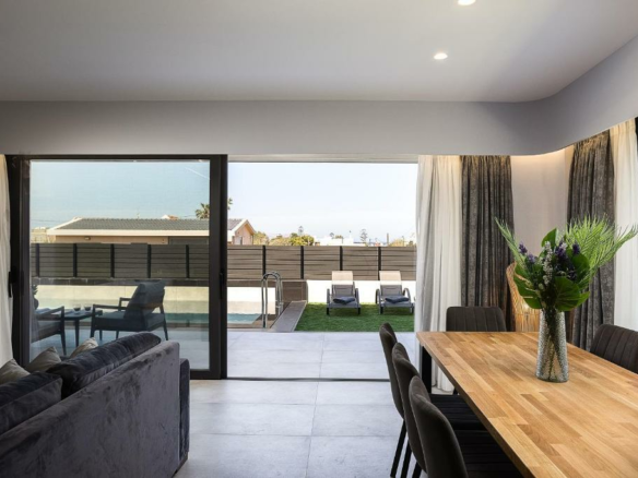 Villa 300 M2 In Gouves, Greece