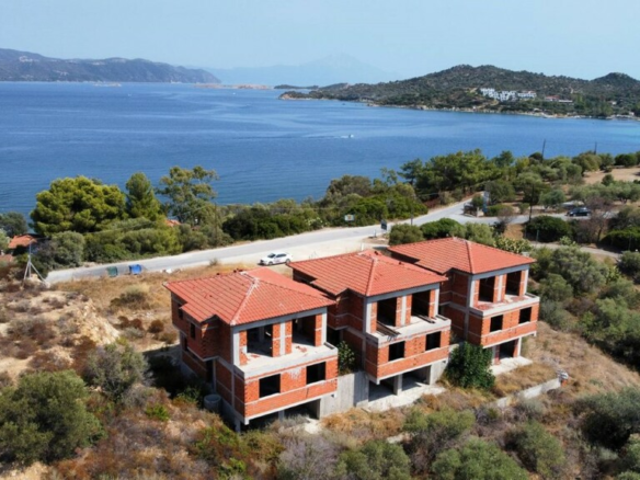 2-bedroom Maisonette In Aristotle, Greece (80 M²)