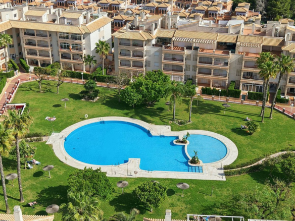 2-bedroom Apartment In Orihuela Costa, Spain (79 M²)