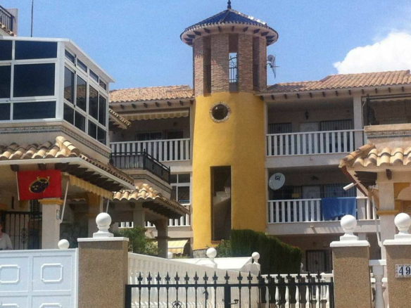 2-bedroom Apartment In Cabo Roig, Spain (72 M²)