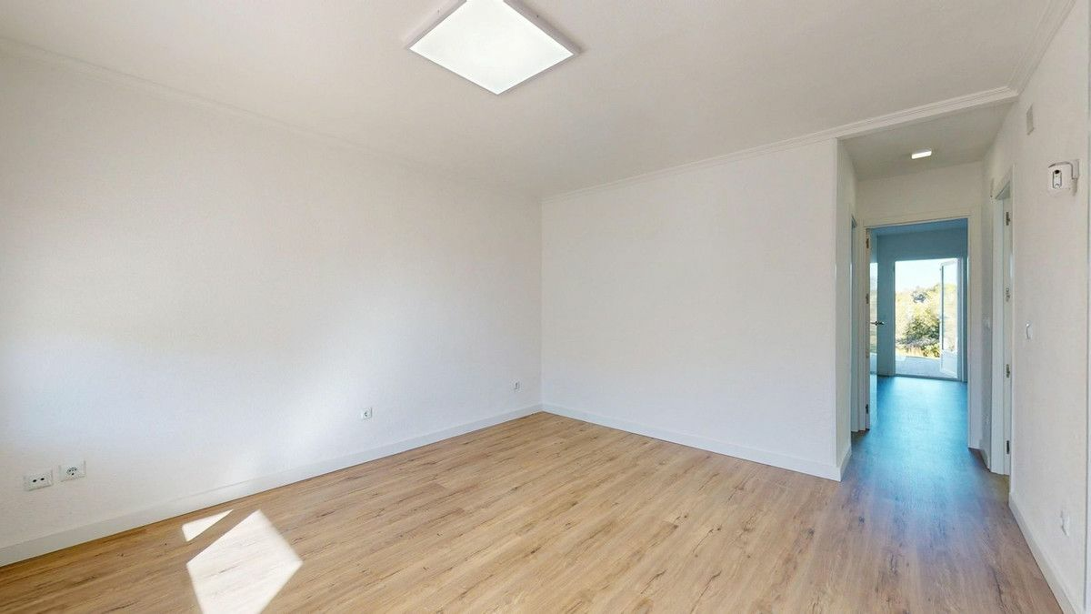 2-bedroom Apartment In Orihuela Costa, Spain (58 M²)