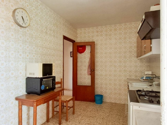 3-bedroom Apartment In Torrevieja, Spain (119 M²)