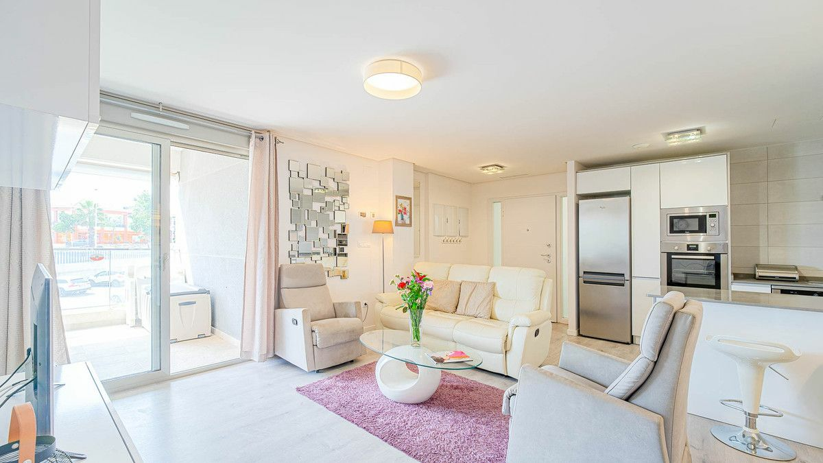 2-bedroom Apartment In Orihuela Costa, Spain (91 M²)