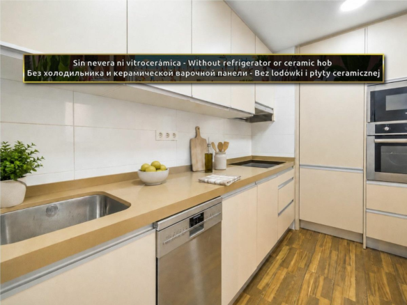 2-bedroom Apartment In Torrevieja, Spain (82 M²)