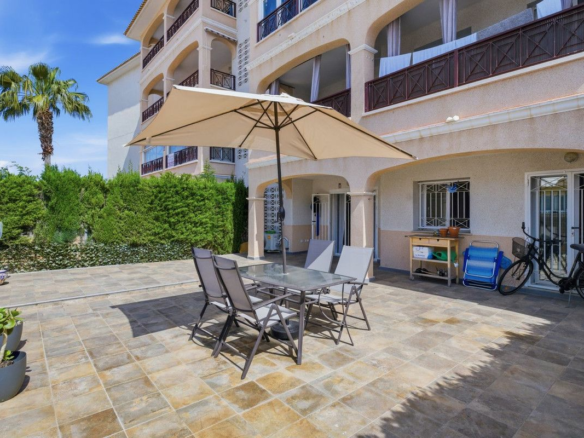 2-bedroom Apartment In Orihuela Costa, Spain (79 M²)