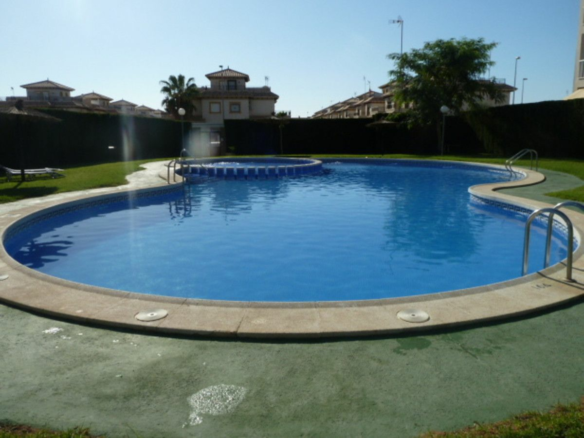 2-bedroom Apartment In Cabo Roig, Spain (72 M²)