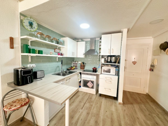 2-bedroom Apartment In Torrevieja, Spain (64 M²)
