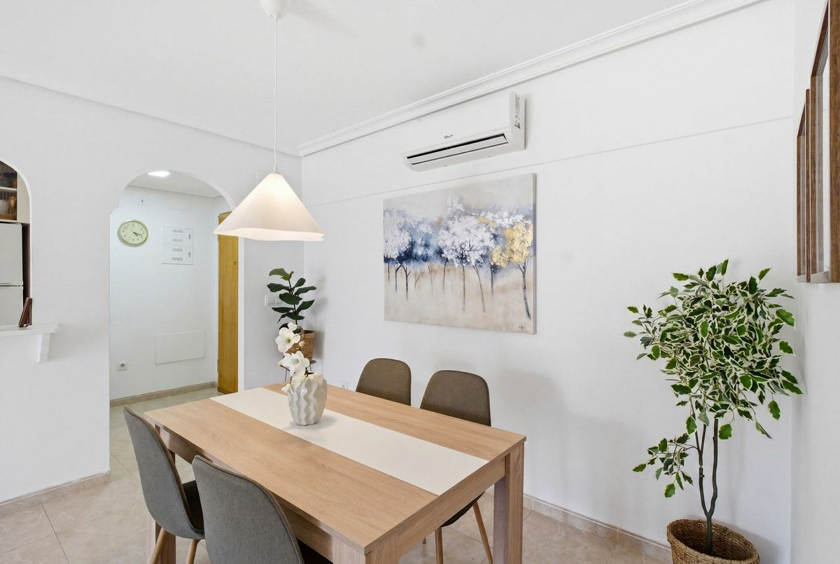 2-bedroom Apartment In Orihuela Costa, Spain (79 M²)