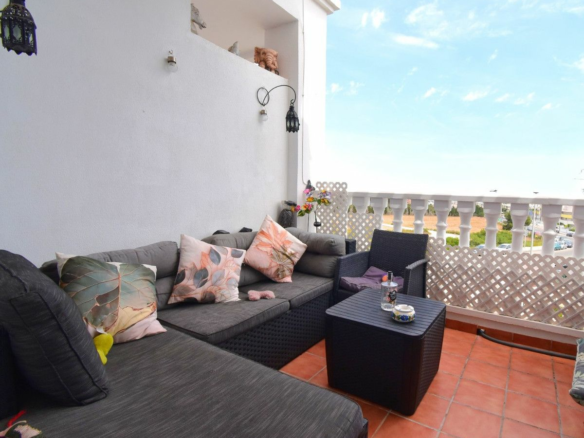 2-bedroom Apartment In Orihuela Costa, Spain (71 M²)