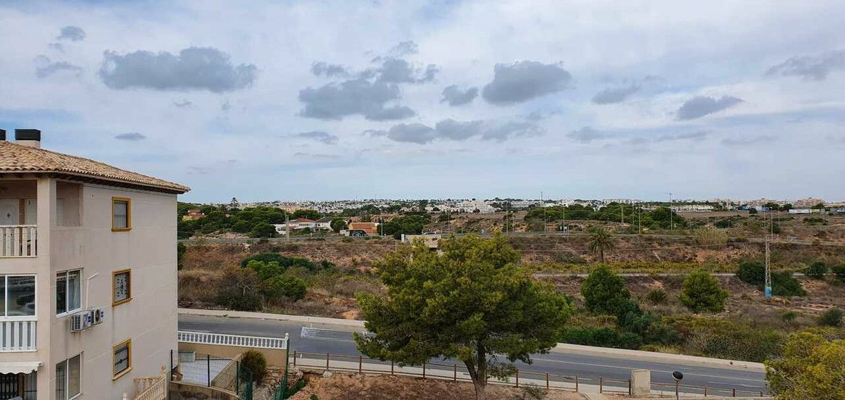 2-bedroom Apartment In Cabo Roig, Spain (72 M²)