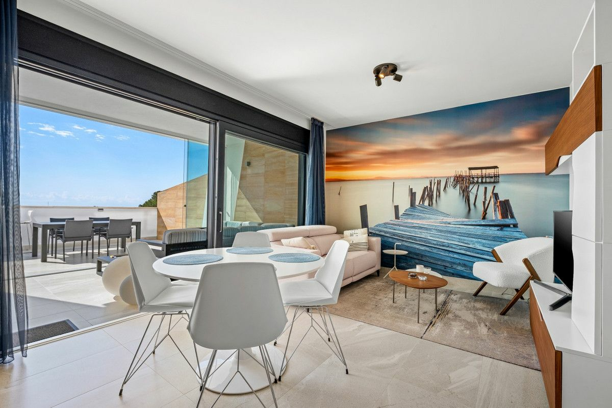 2-bedroom Apartment In Orihuela Costa, Spain (61 M²)