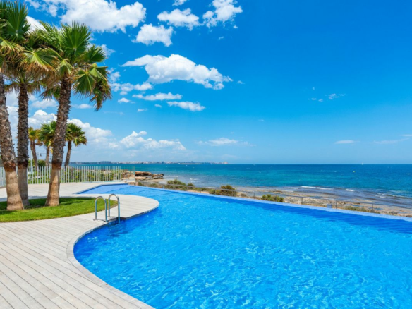 3-bedroom Apartment In Orihuela Costa, Spain (95 M²)