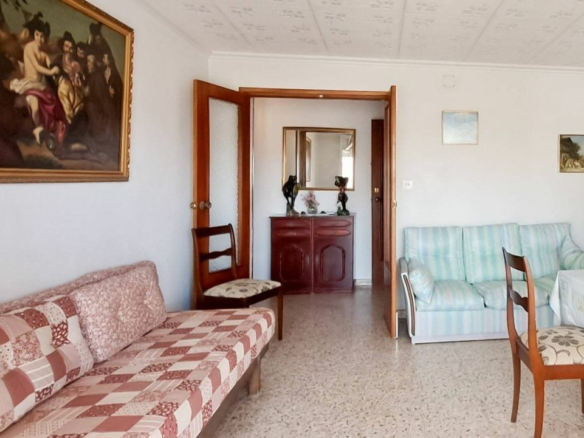 3-bedroom Apartment In Torrevieja, Spain (119 M²)