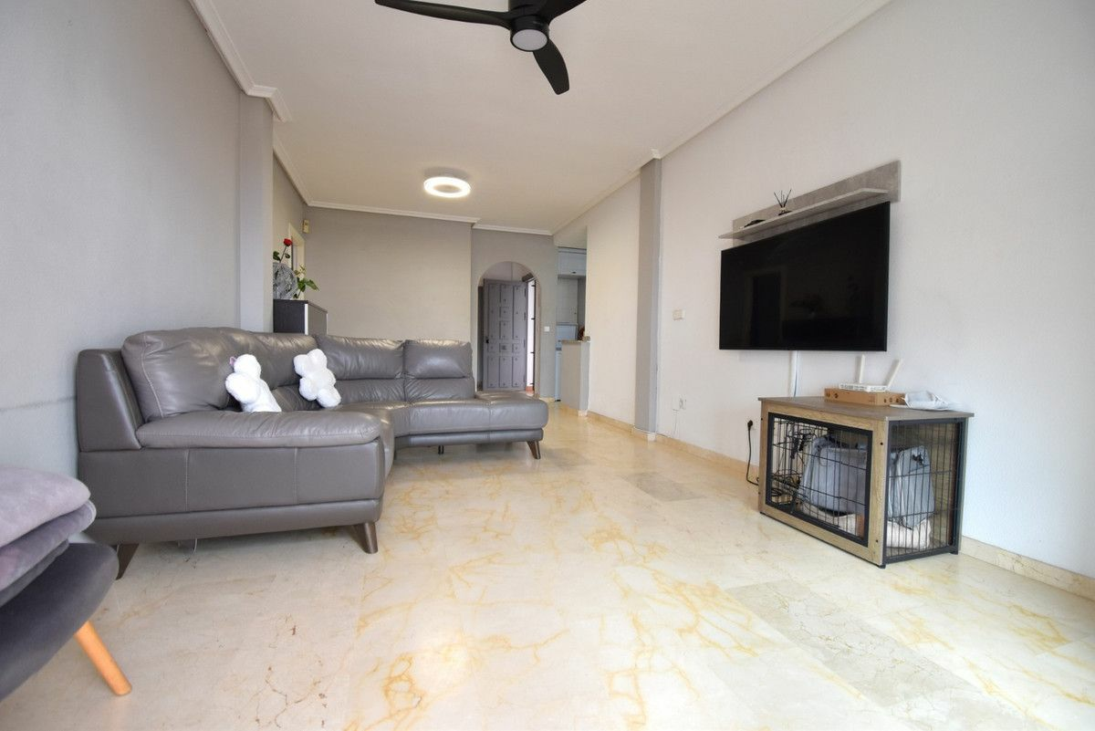 2-bedroom Apartment In Orihuela Costa, Spain (71 M²)