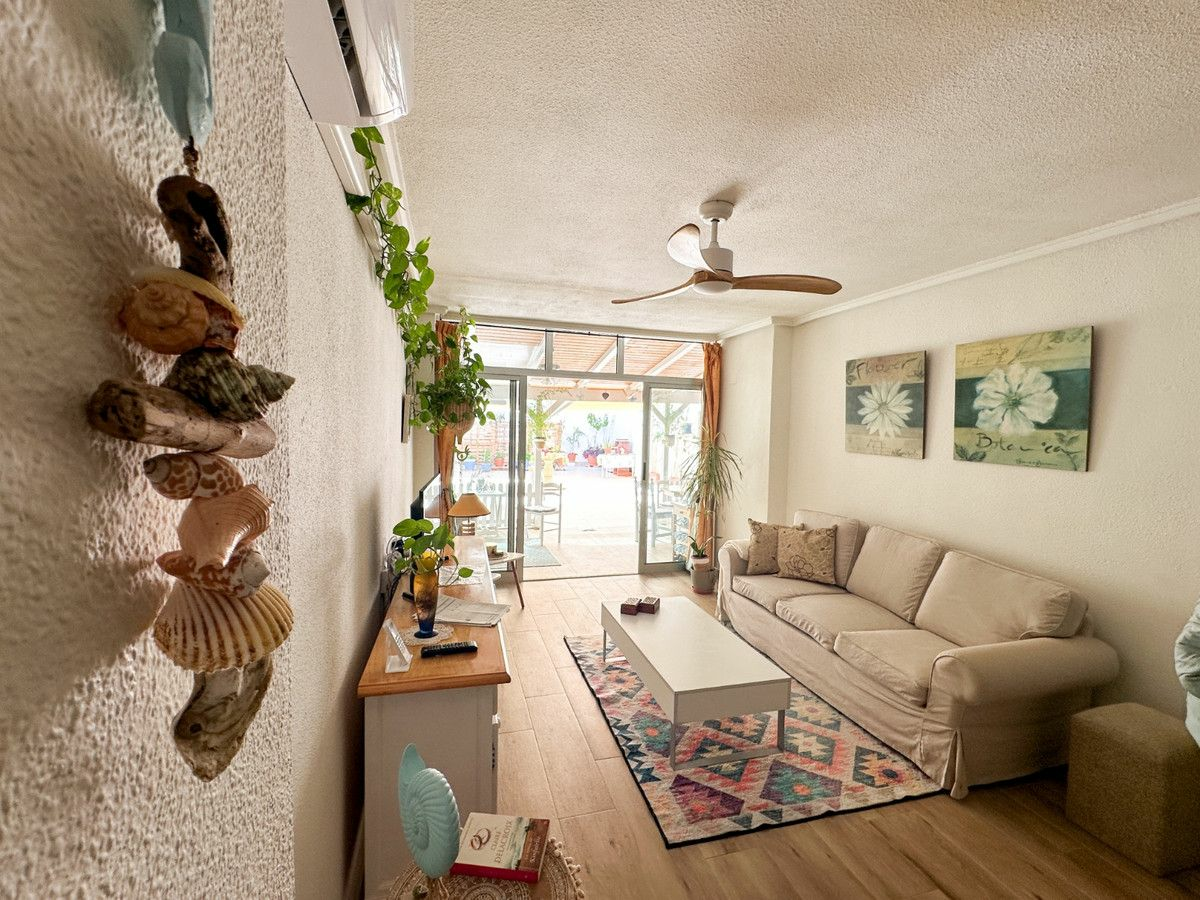 2-bedroom Apartment In Torrevieja, Spain (64 M²)