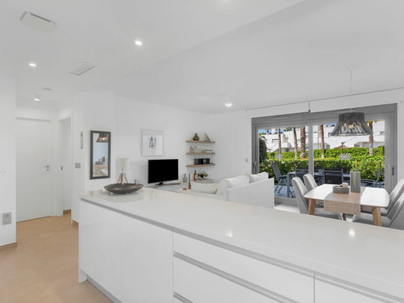 2-bedroom Apartment In Orihuela, Spain (79 M²)