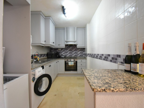 2-bedroom Apartment In Orihuela Costa, Spain (71 M²)