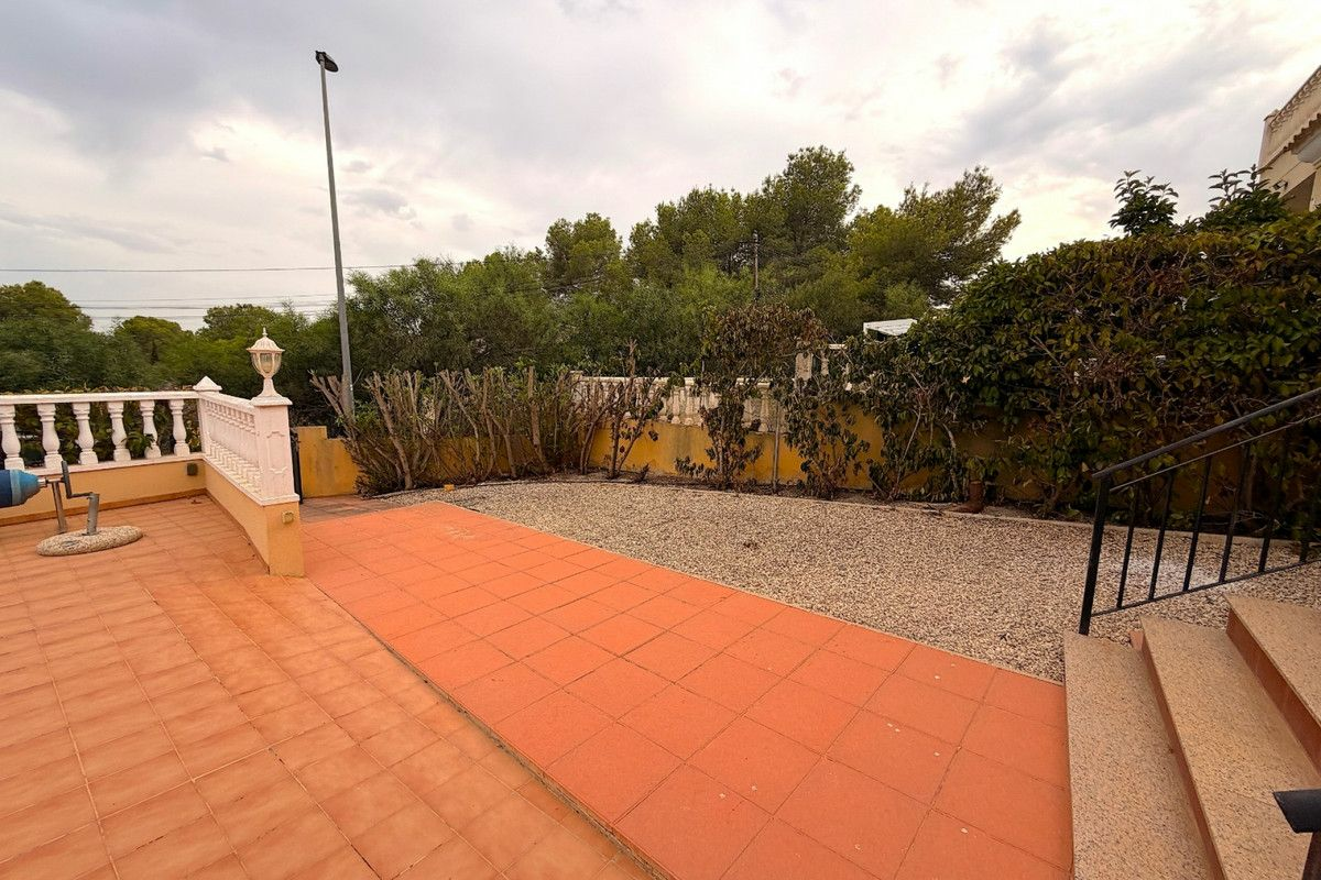 Villa In Algorfa