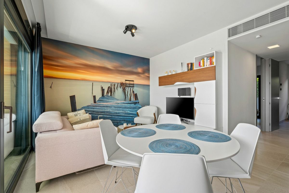 2-bedroom Apartment In Orihuela Costa, Spain (61 M²)