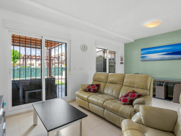 3-bedroom House In Rojales, Spain (115 M²)