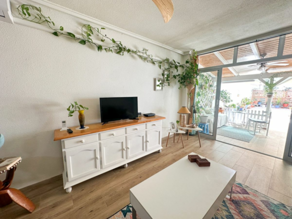2-bedroom Apartment In Torrevieja, Spain (64 M²)