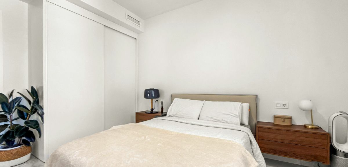 2-bedroom Apartment In Orihuela Costa, Spain (85 M²)