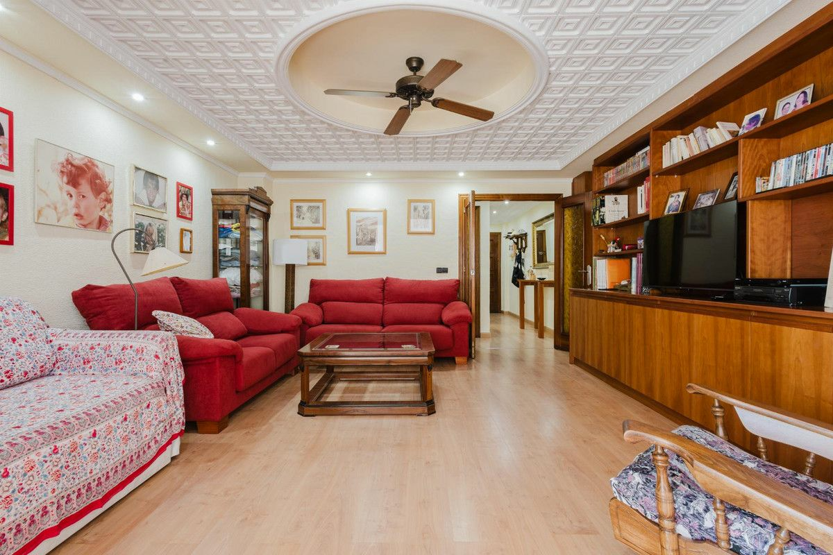 Apartment In Torrevieja