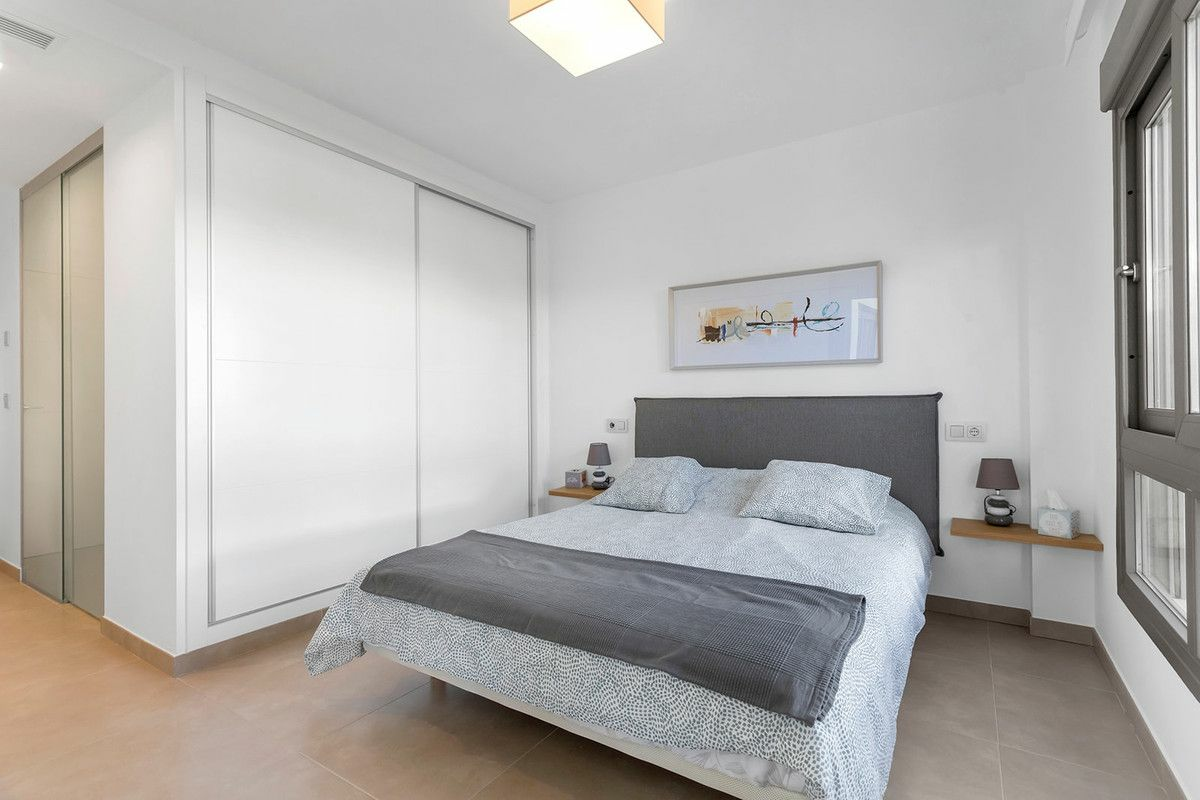 2-bedroom Apartment In Orihuela, Spain (79 M²)