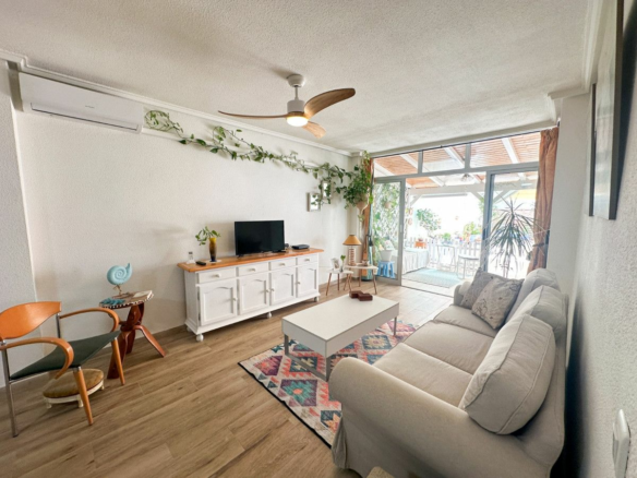 2-bedroom Apartment In Torrevieja, Spain (64 M²)