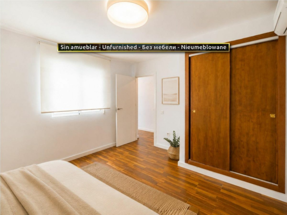 2-bedroom Apartment In Torrevieja, Spain (82 M²)