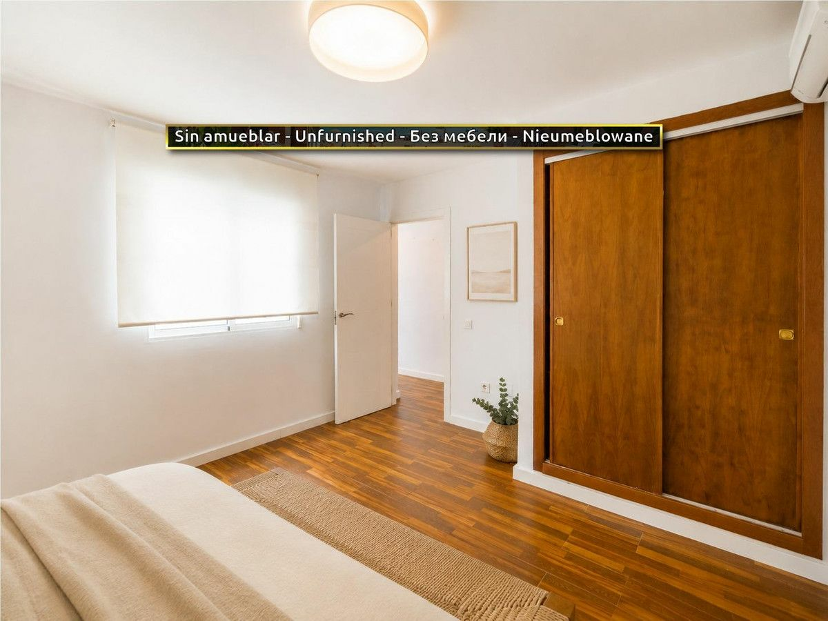 2-bedroom Apartment In Torrevieja, Spain (82 M²)