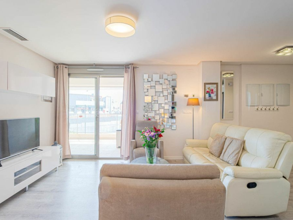 2-bedroom Apartment In Orihuela Costa, Spain (91 M²)