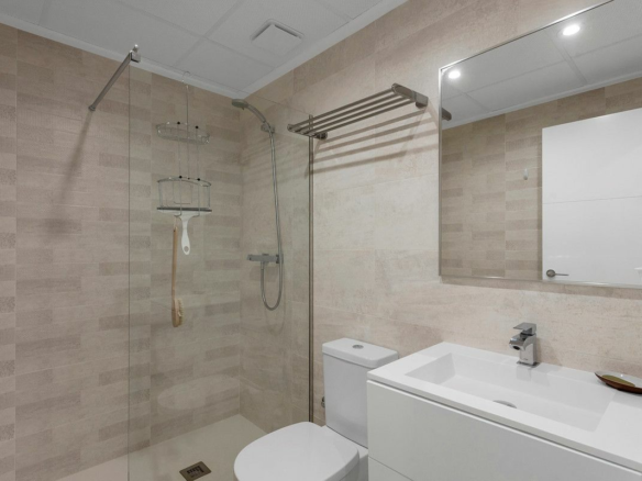 2-bedroom Apartment In Orihuela, Spain (79 M²)