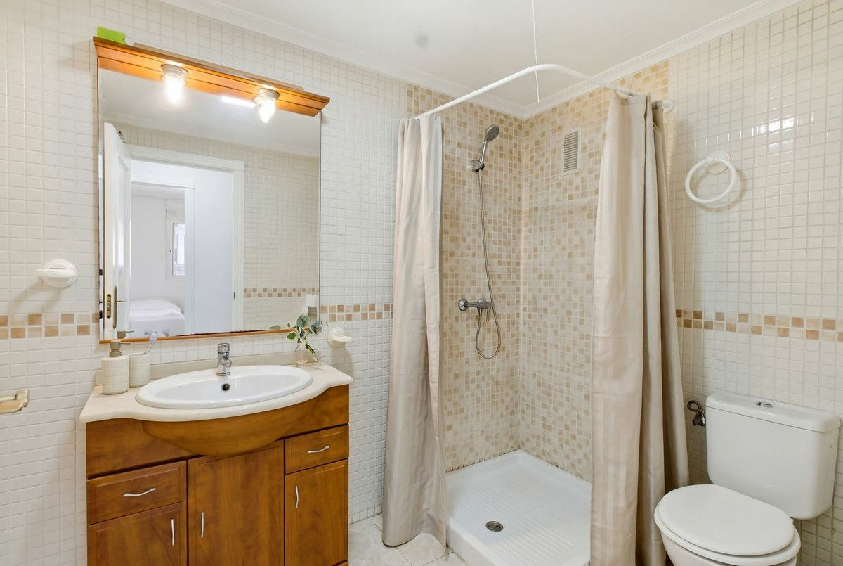 2-bedroom Apartment In Orihuela Costa, Spain (79 M²)