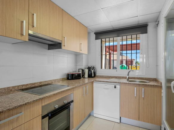 3-bedroom House In Rojales, Spain (115 M²)