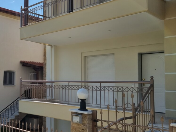 4-bedroom Maisonette In Thermi, Greece (209 M²)