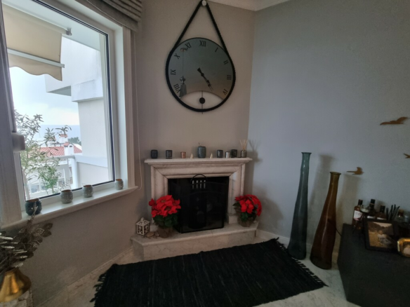 2-bedroom Maisonette In Panorama, Greece (230 M²)