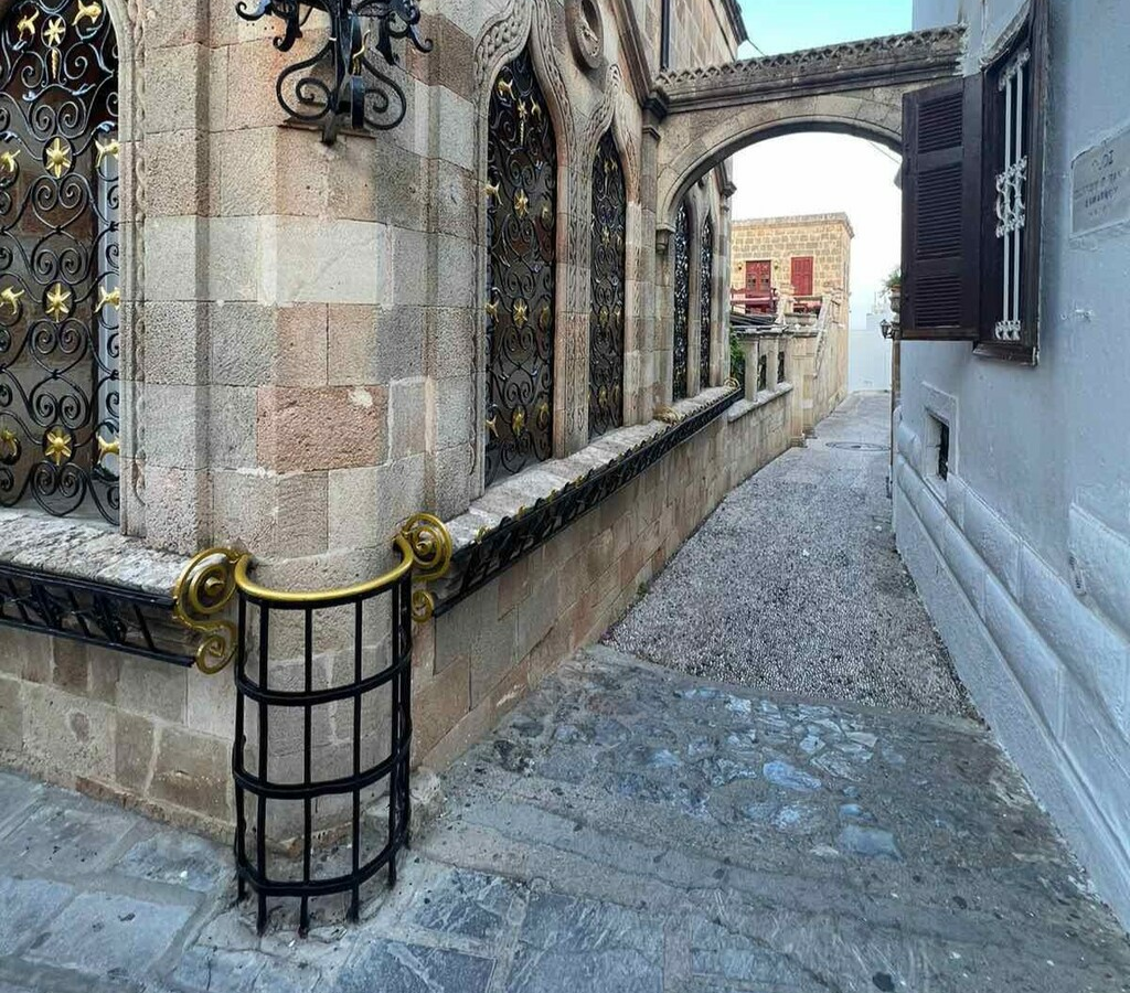 Business In Rhodes, Greece (500 M²)