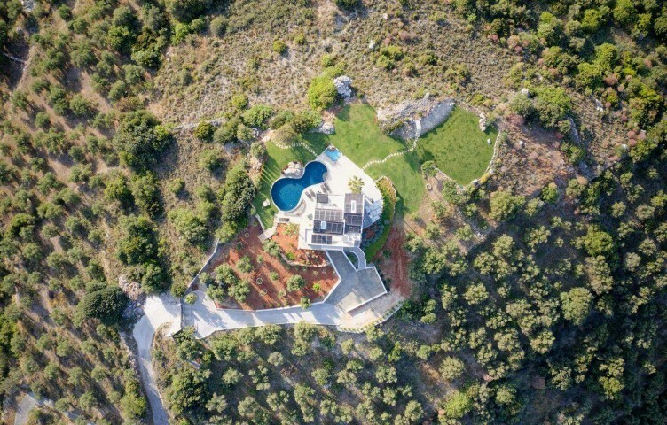 Villa 336 M2 In Vamos, Greece