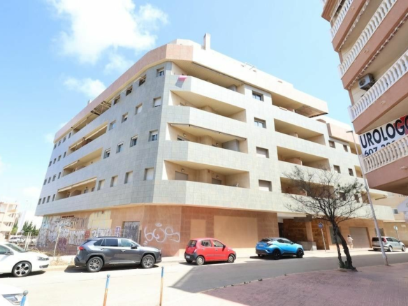 Apartment In Torrevieja